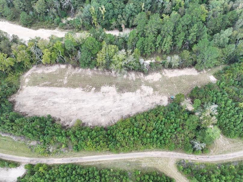 dji_fly_20251001_133150_0592_1759492698253_photo