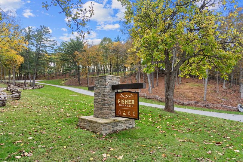 3-web-or-mls-6400 Golf Club Drive-95