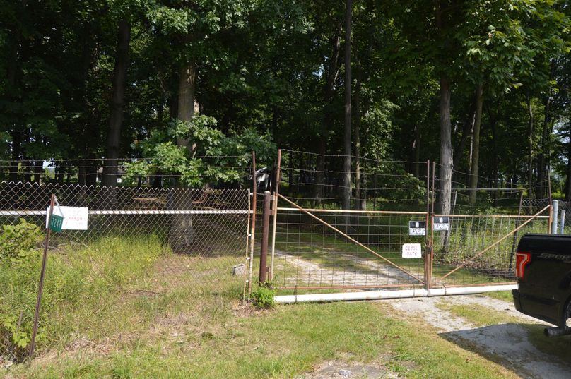Entry gate