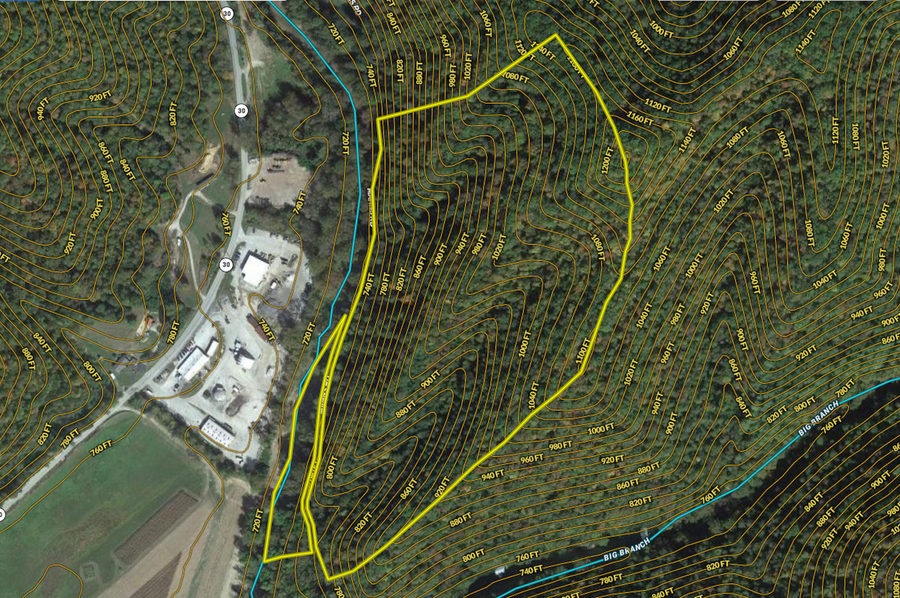 015 Breathitt 49.5 Land ID map zoomed in with contour lines and water features 