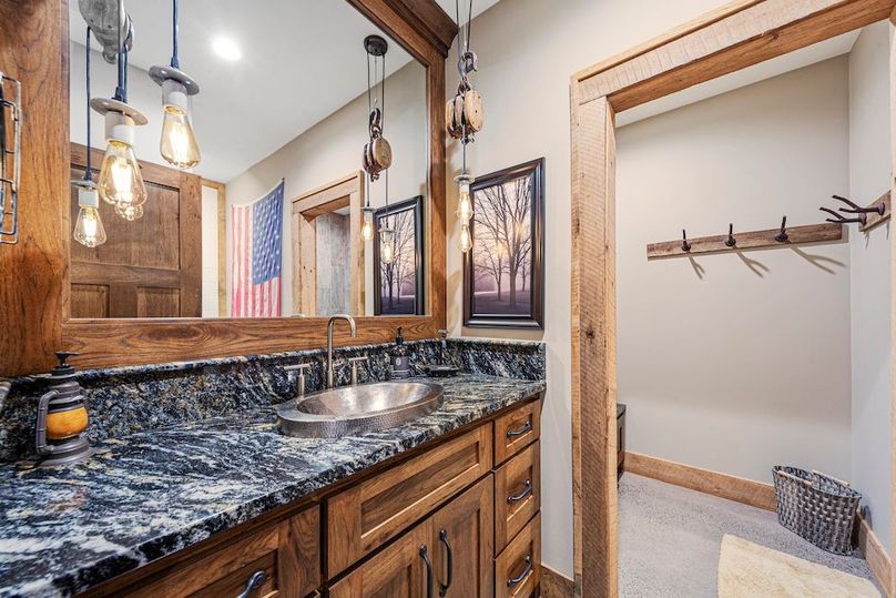 Pic 38 Bathroom_lower