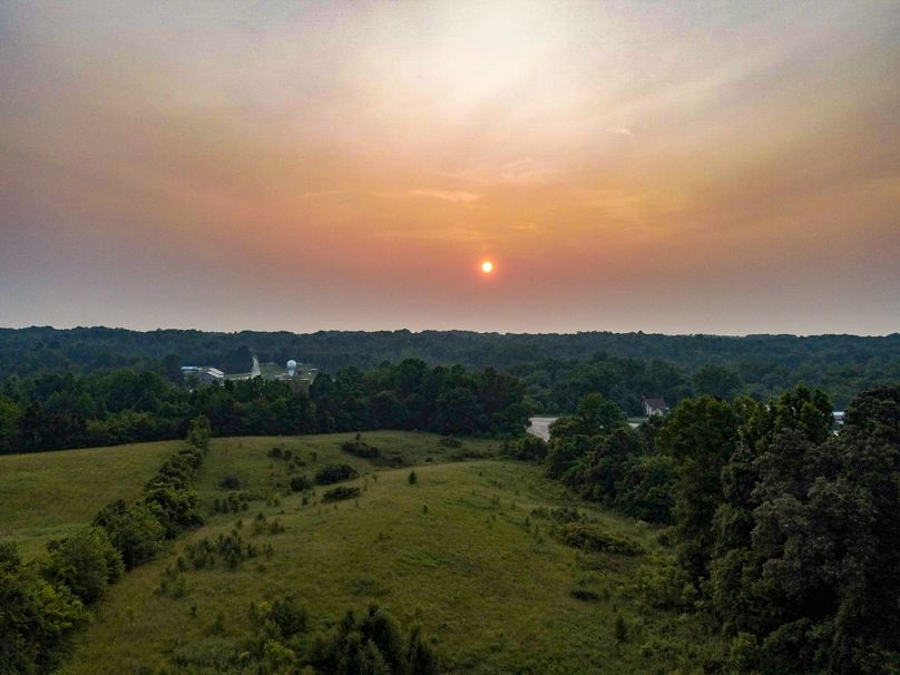 dji_fly_20230606_195526_61_1686095744075_photo