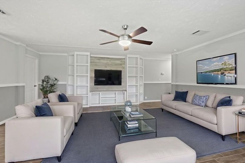 37-web-or-mls-26870-greenwell-springs-rd