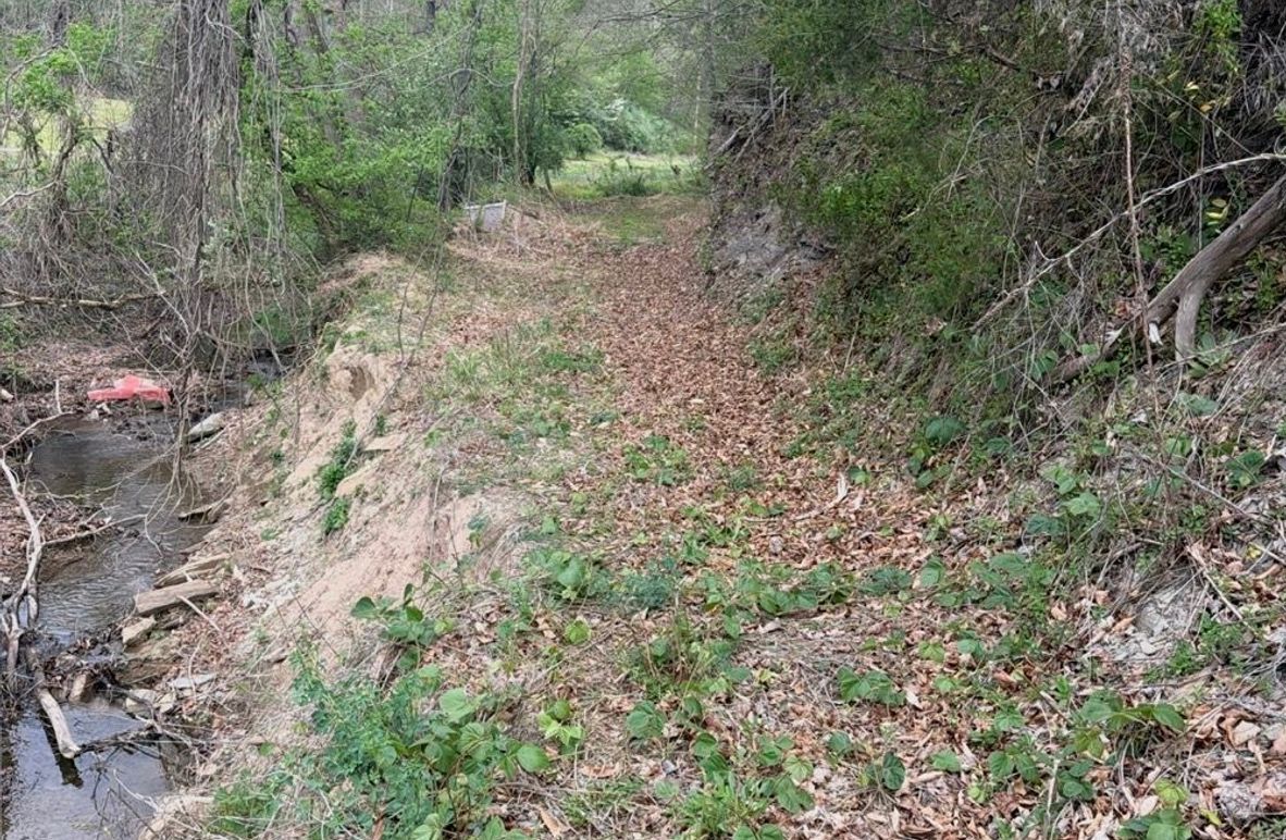 005 Entrance from Hwy 30