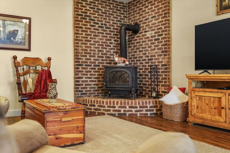 24-2278 Lower Rinehart Rd 027