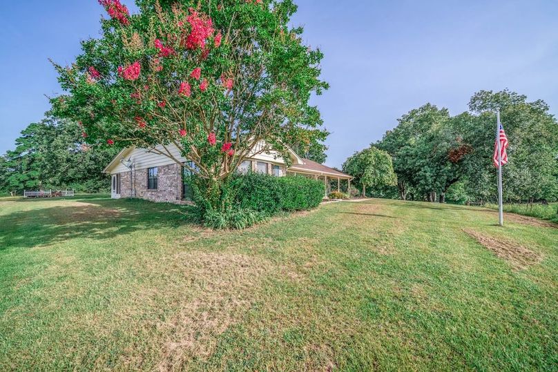 21 8124 Locust Rd Gilmer TX-66