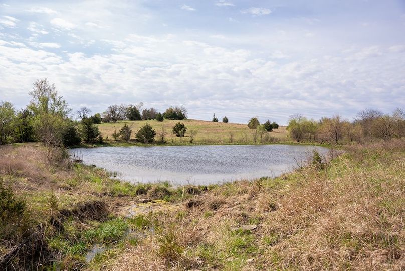 WabaunseeKansas887.39-144