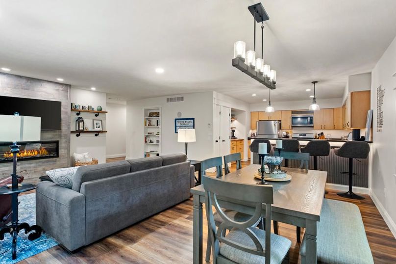 79 Guest House Living Dining And Kitchen