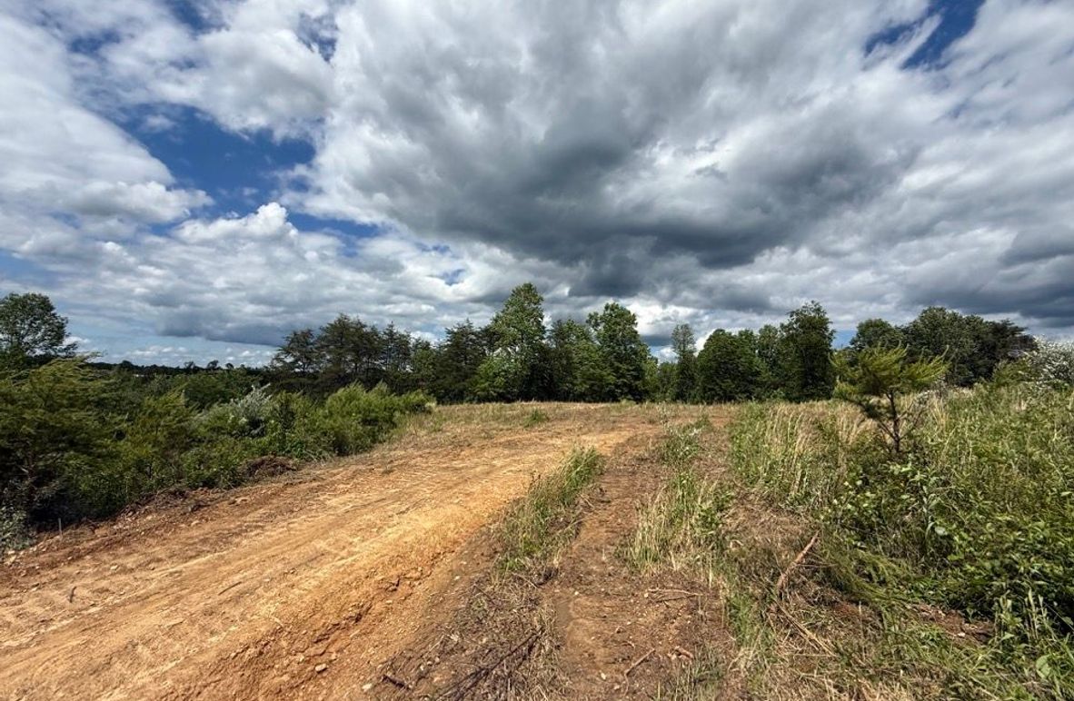 002 one of the ideal lots located just north of the transmission station located in the middle of the property