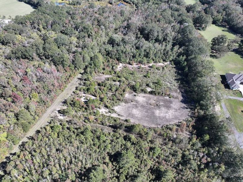 dji_fly_20251103_133704_0686_1762362219144_photo