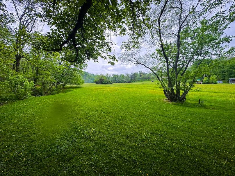 Lewis, WV 34.74 AC Graham-03