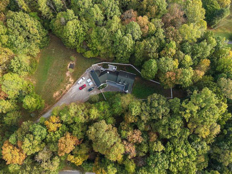 DJI_20251006132043_0005_W