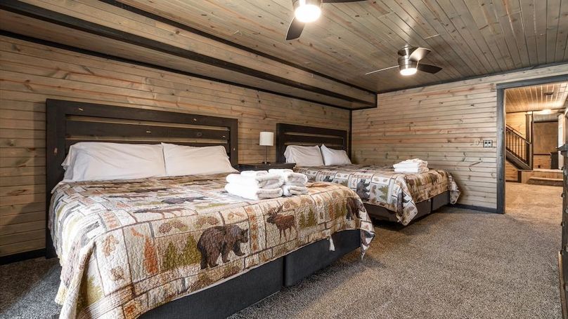 42-zj 21801 Sterling Rd105