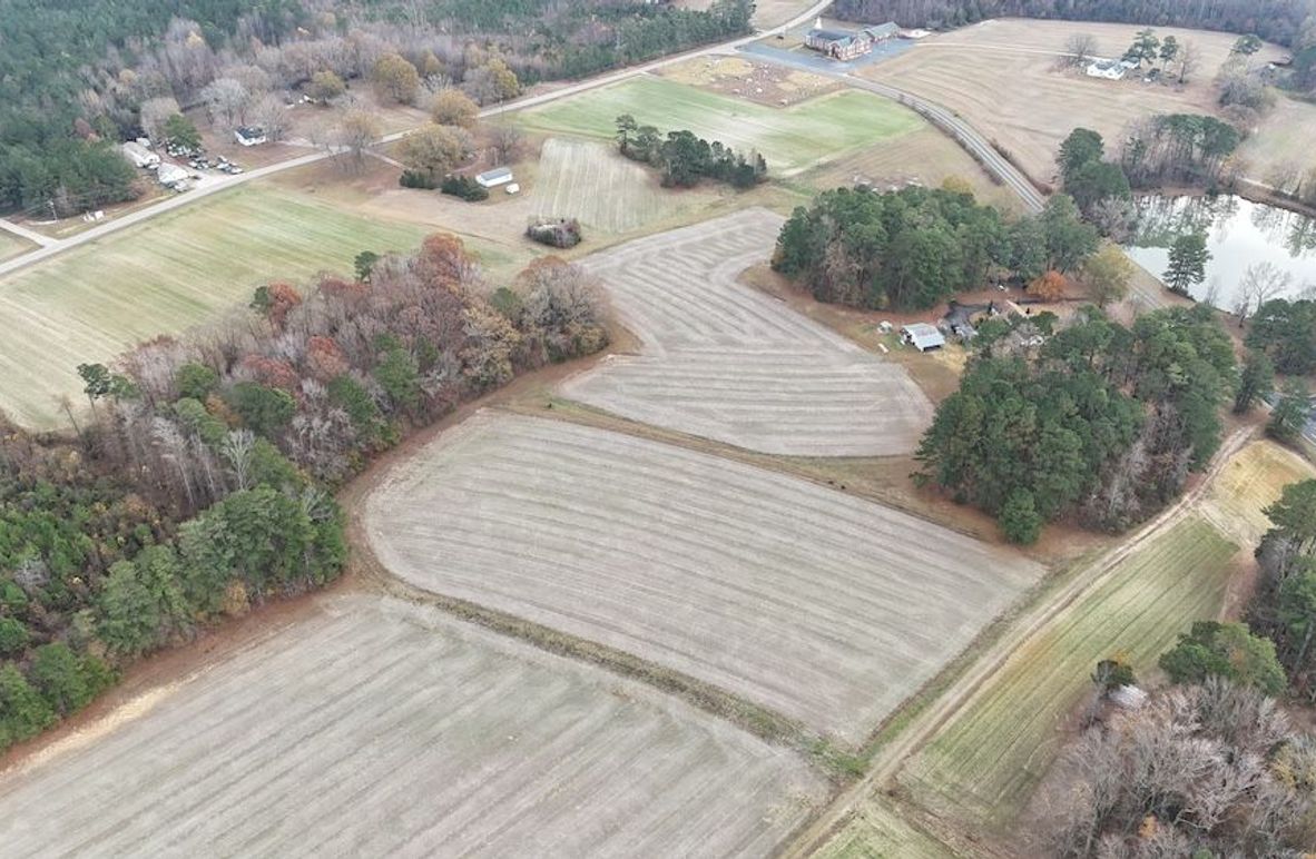 dji_fly_20251122_124744_0033_1763834588354_photo