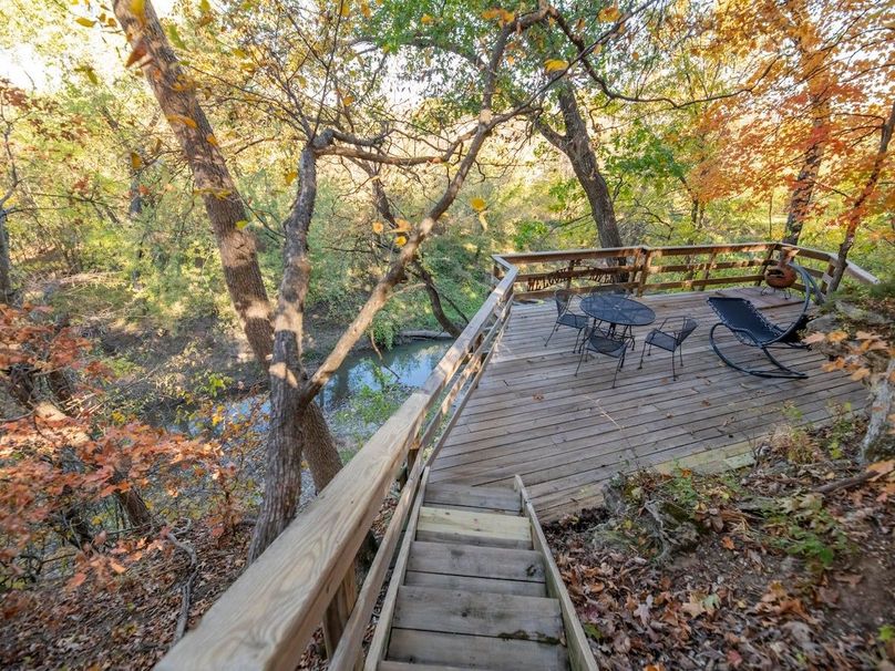 Hwy 179 Deck Overlooking Creek
