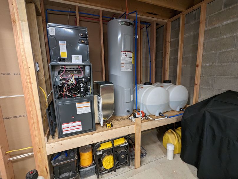 PXL_20230213_171819310.MP