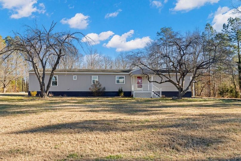 5-26-web-or-mls-870-S-Hill-Rd-26