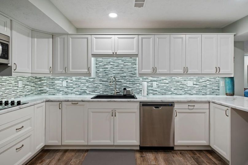 92 Apartment Kitchen 2