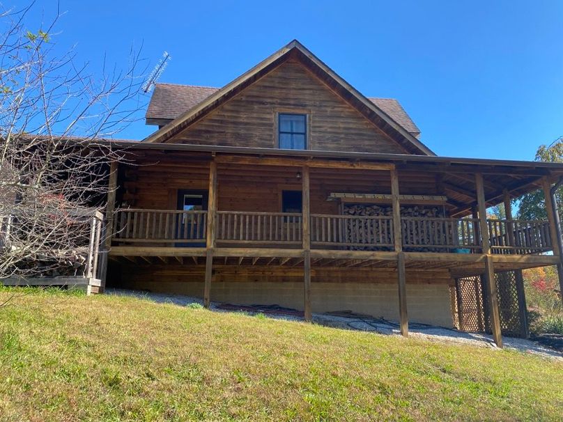 033 the west side of the log home from ground level