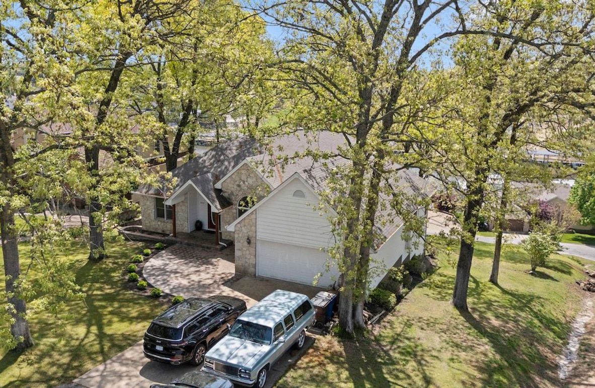 DJI_20250428120319_0020_D