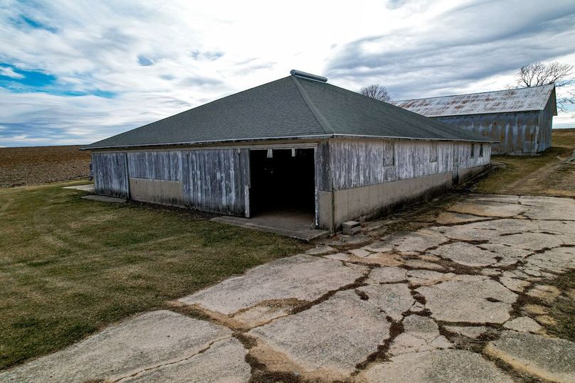 3605 Big Hill Rd.-21