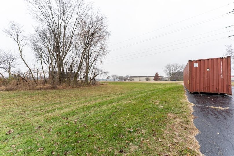 Winnebago 2.05 (Flee Market)_10