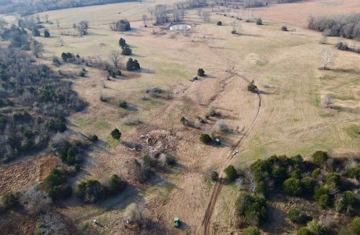 dji_fly_20251205_093420_892_1765034399083_photo