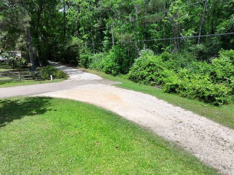 dji_fly_20260413_103920_0010_1776114943501_photo