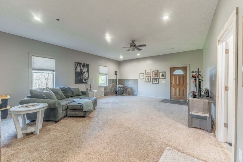 Perry 30 _ Sunday028