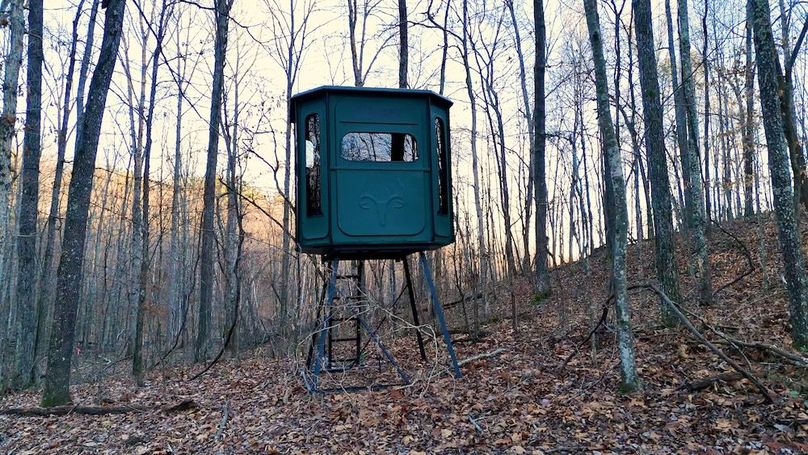 DRONE.00_21_43_03.Still050