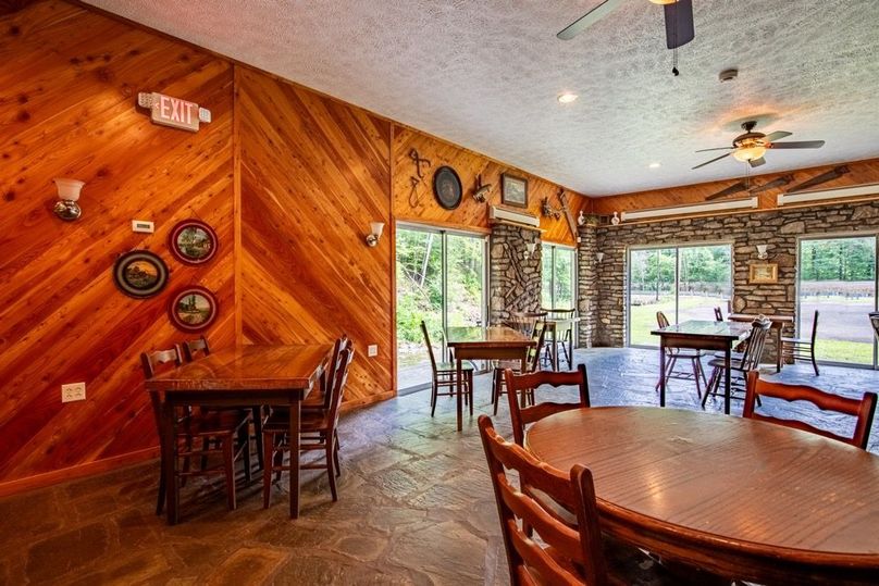 DeerHeadInn-57