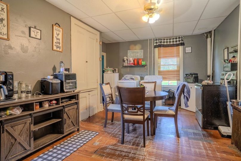 Listing 2-27
