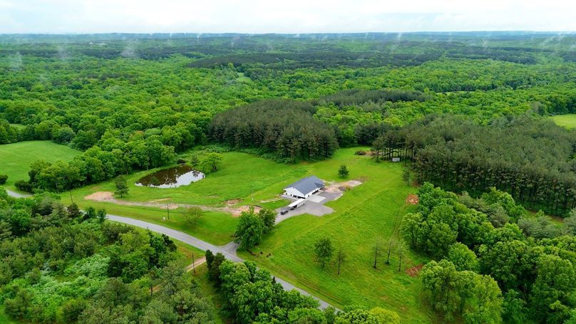 DRONE EDITS.00_08_21_17.Still697