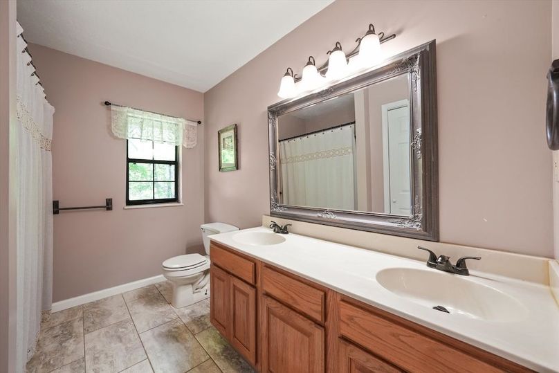 26-2869 Persian Ln23