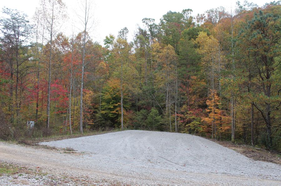 003 gravel landing with electric service in place, ready for a camper a pad for your new build
