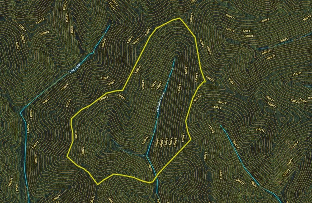 012 Breathitt 85 Land ID map zoomed in with contour lines and water features