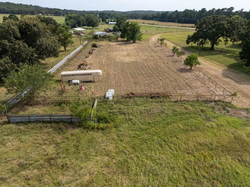 Copy of Lindale arena 40ac-03