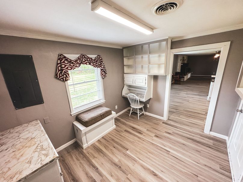 Chickasaw 2.3 w Home-09