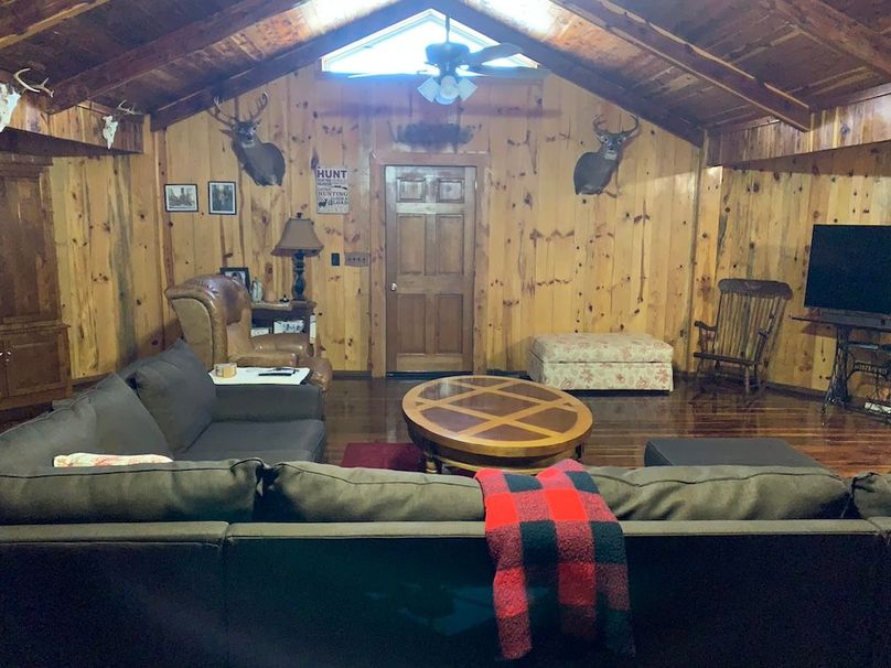 013 Livingroom with Skylights