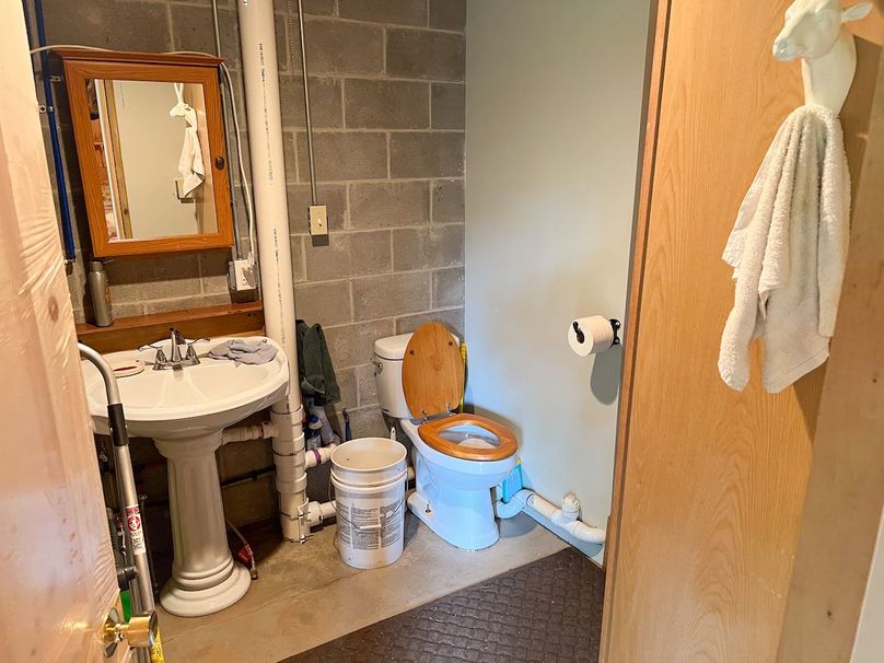 Braxton, WV 46 AC Cooper-48