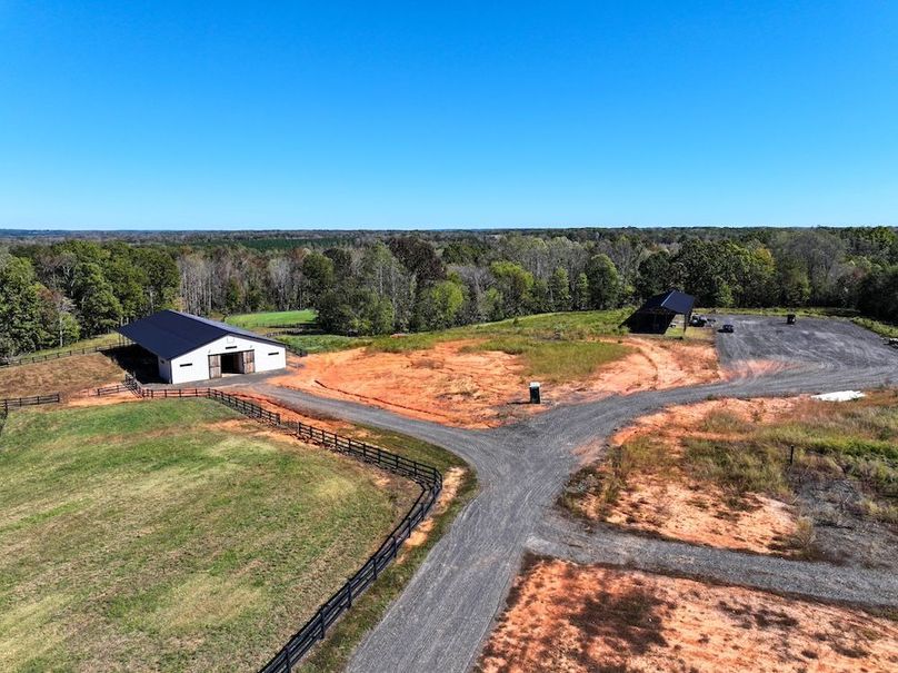 dji_fly_20251020_130440_0155_1761002615233_photo