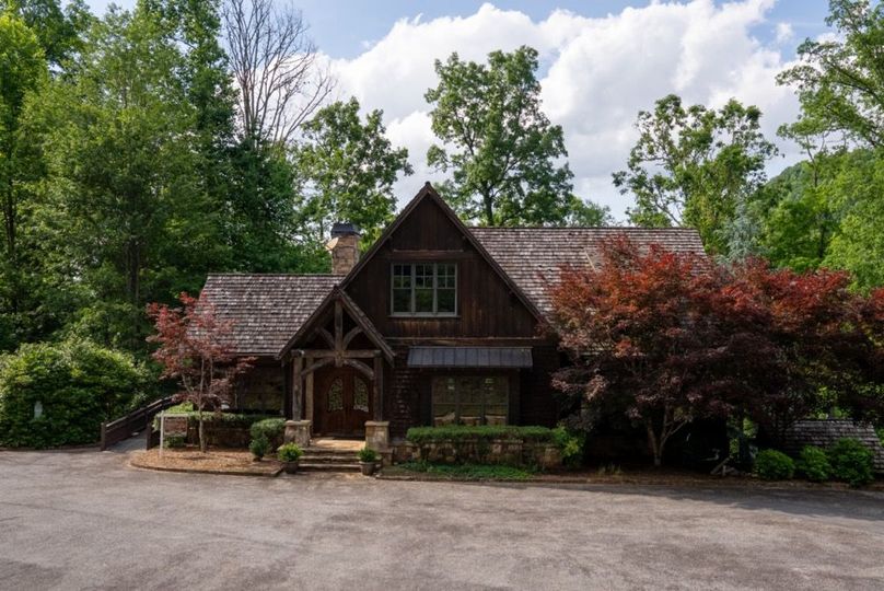 60 Featured_ProPhoto-35