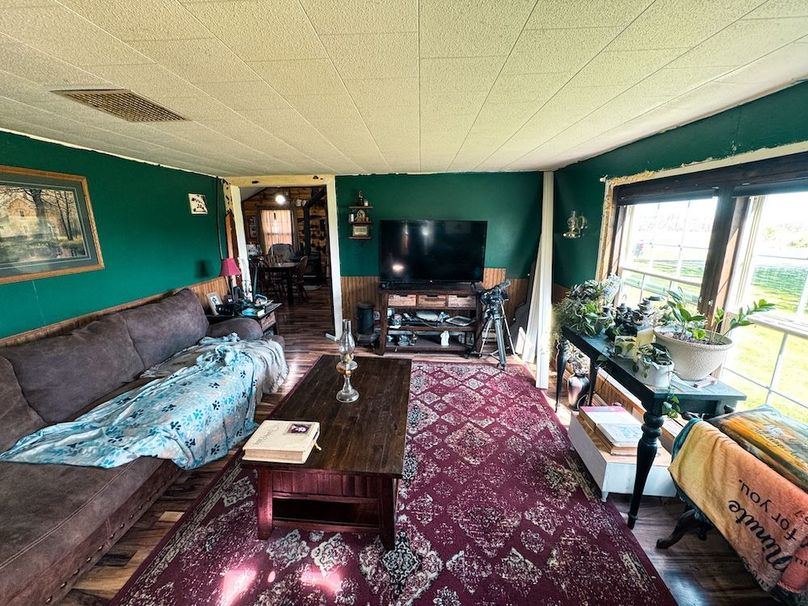 15936 W Beloit Newark Rd-19