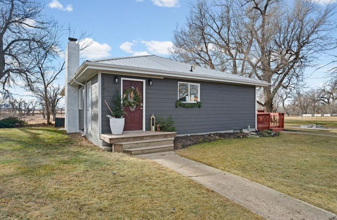 01-18947 Dillinger Road-24