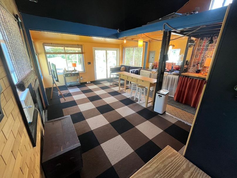 Yates_9_Dunlop Photo 25