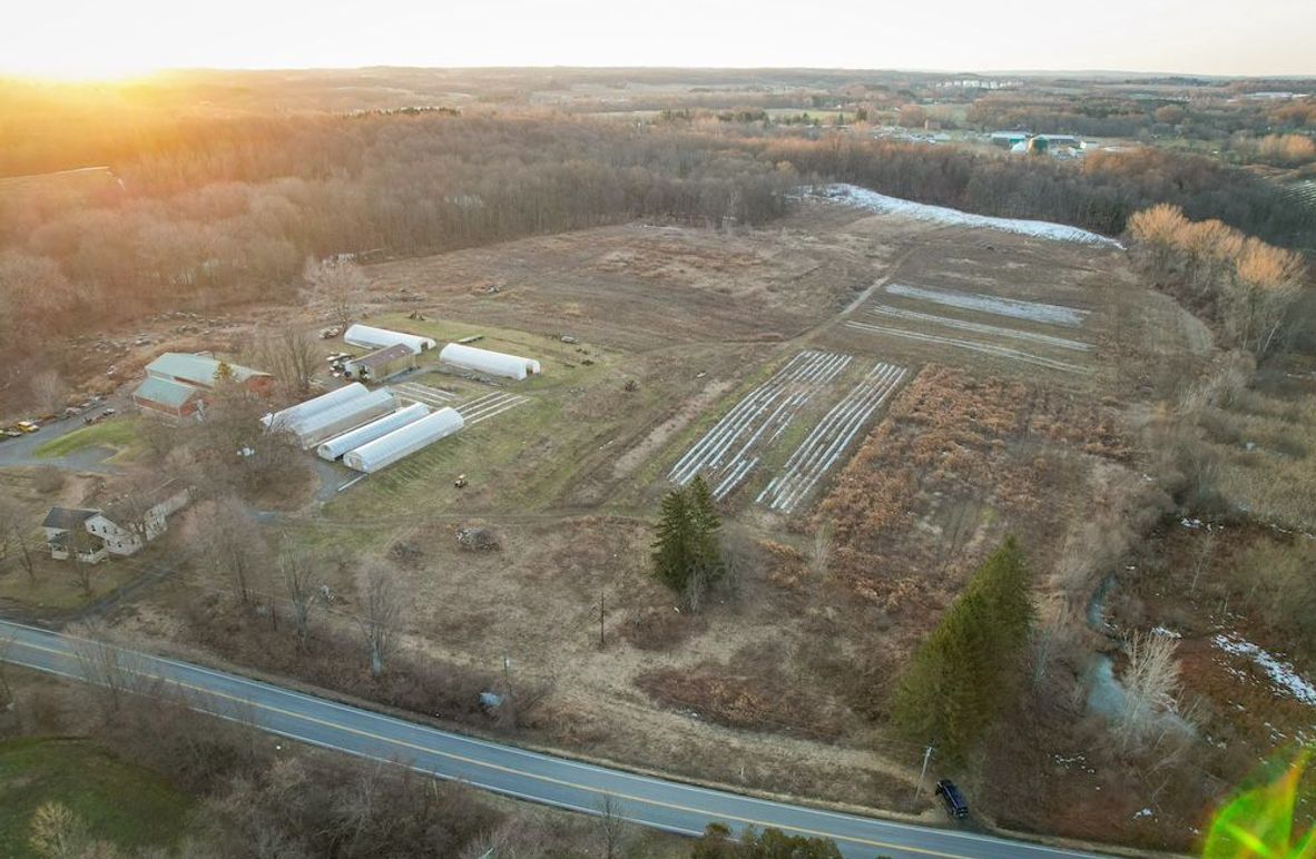 Cayuga_46.01_Avery_Photos_1