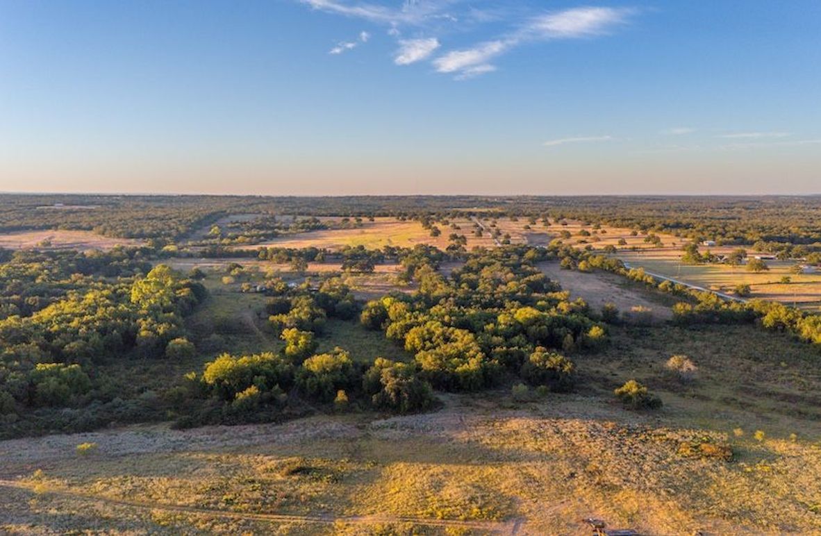 2.Perrin Oaks Ranch