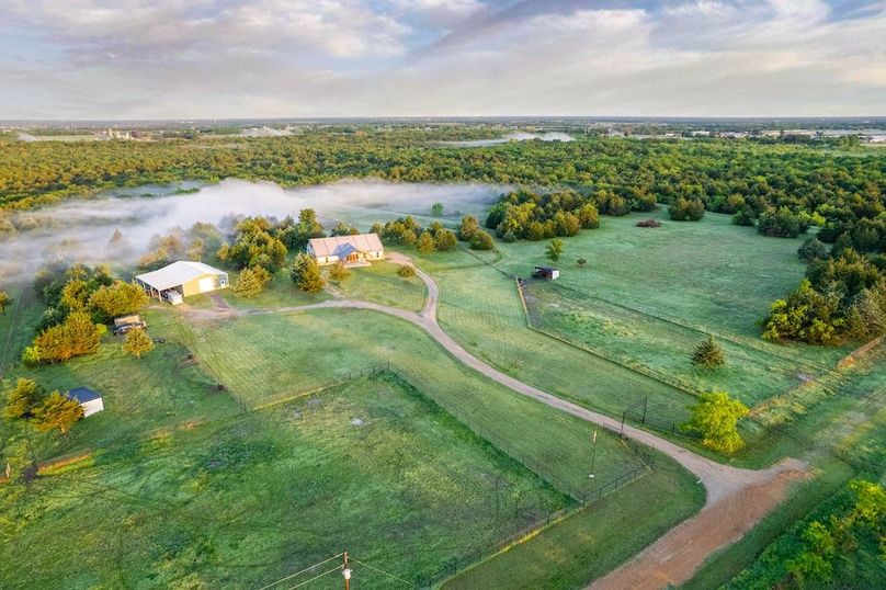 Hunt County- 171 acres-48