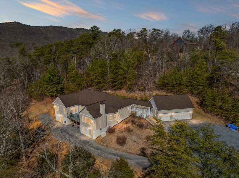 01-Twilight_DJI_0085(111)_111 Oakview Dr - Absolute Altitude - 2 - 2024 - 65