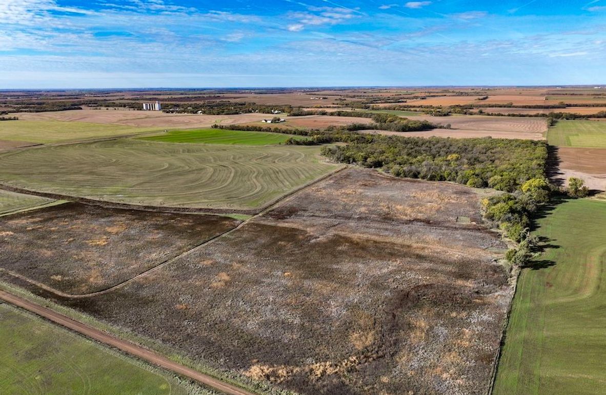 Dickinson Co, 154.5_002